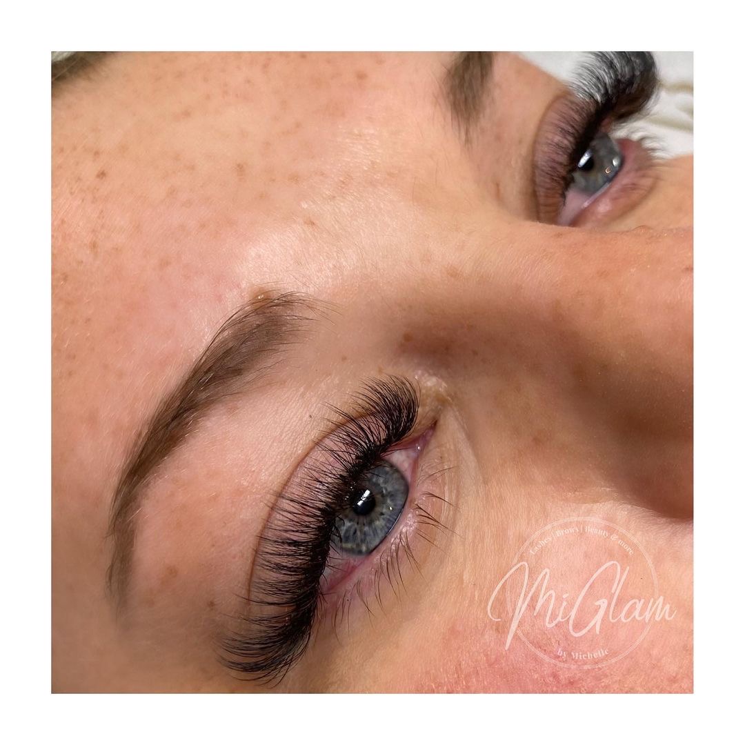 Wimpernverl&auml;ngerung von MiGlam
